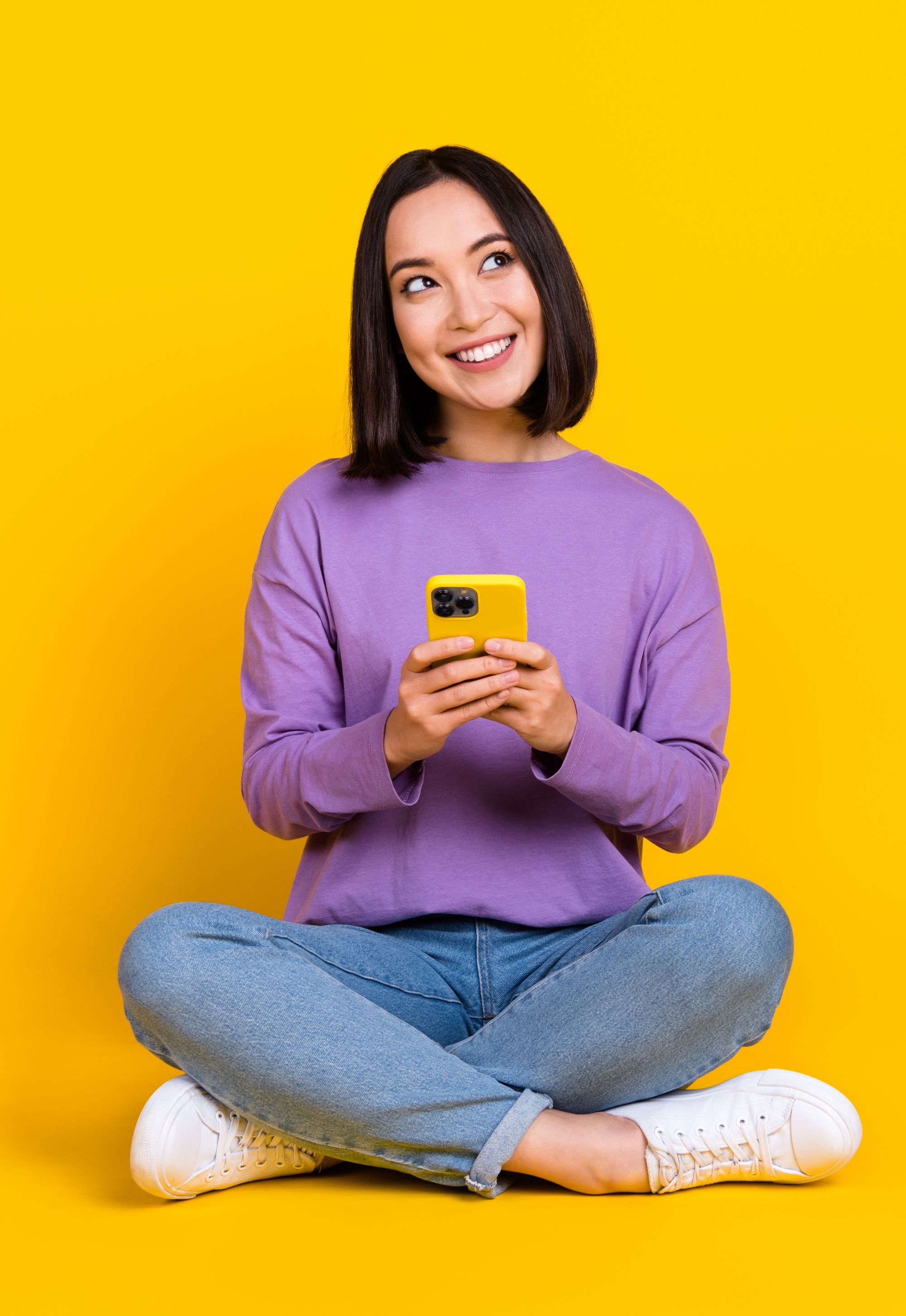 Online Order Shutterstock 2304279133 Cropped